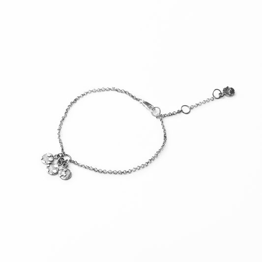 Celeno • Bracelet à breloques en argent sterling avec disques texturés